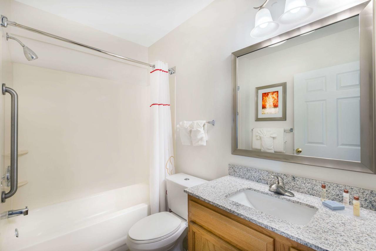 Hawthorn Suites By Wyndham Louisville North - thumb 37