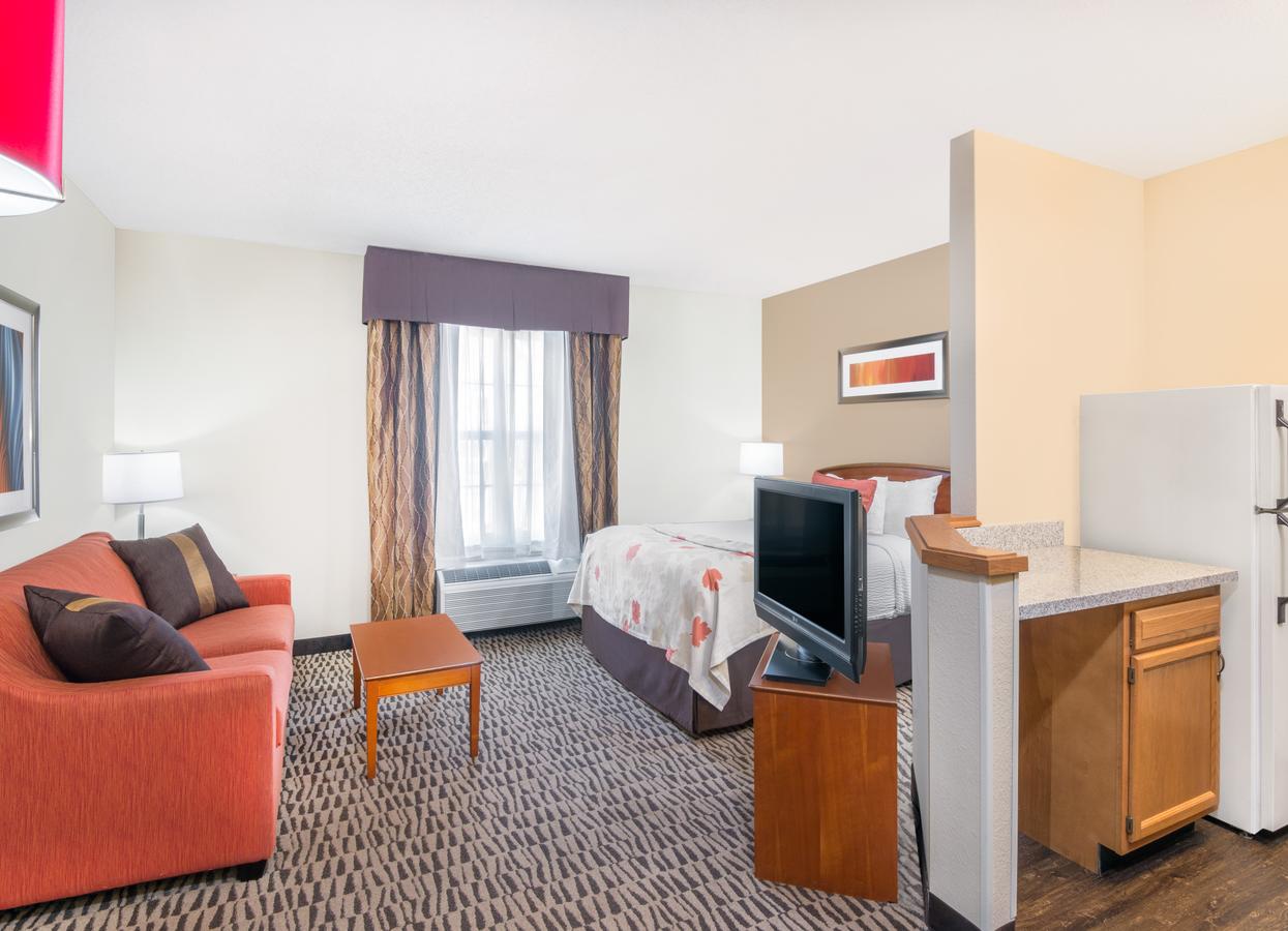 Hawthorn Suites By Wyndham Louisville North - thumb 9