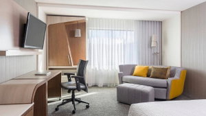 Courtyard By Marriott South Bend Downtown