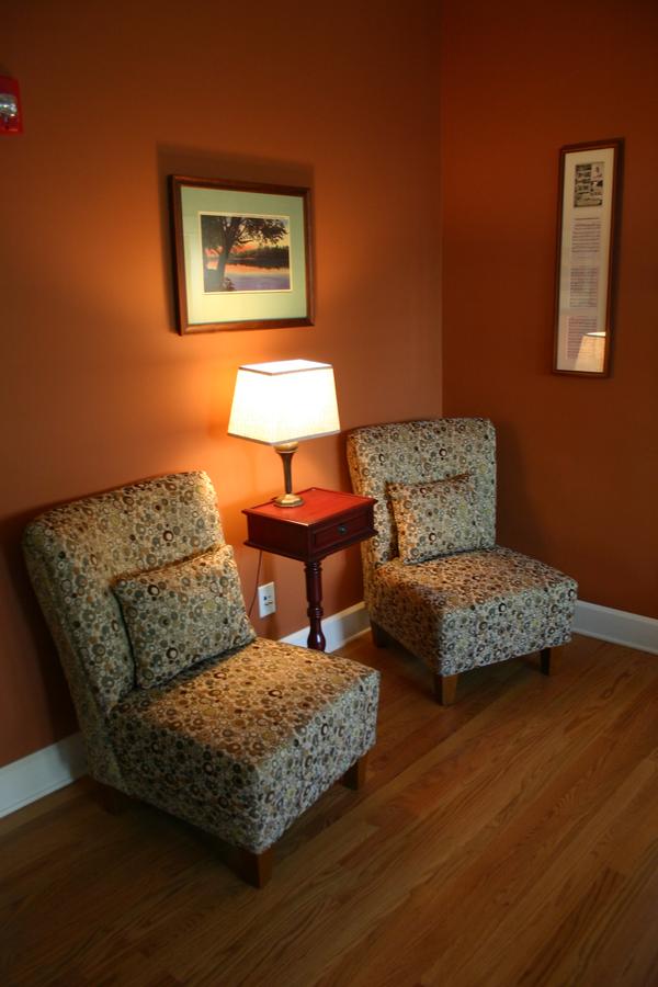 Showers Inn - thumb 42