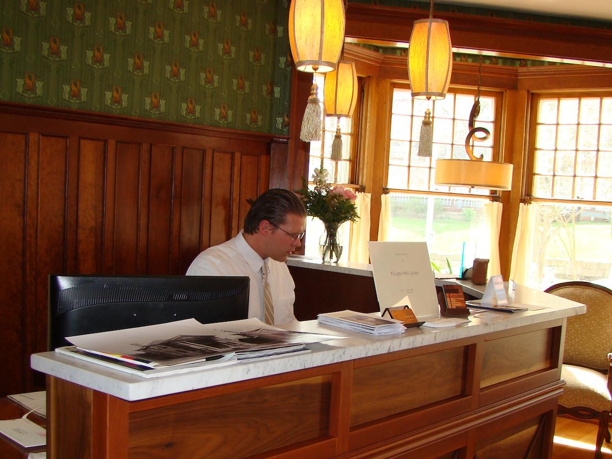 Showers Inn - thumb 21