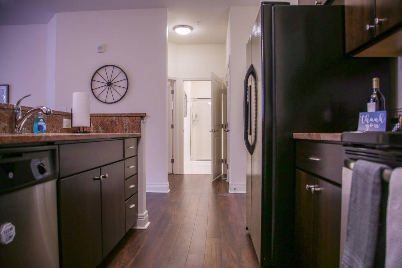 SOPHISTICATED 1BR APT NEAR DOWNTOWN & MASS AVE - thumb 23