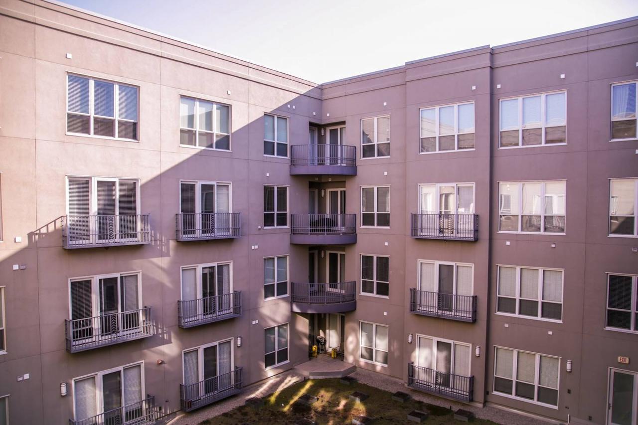SOPHISTICATED 1BR APT NEAR DOWNTOWN & MASS AVE - thumb 27
