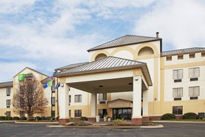 Holiday Inn Express Hotel & Suites Madison