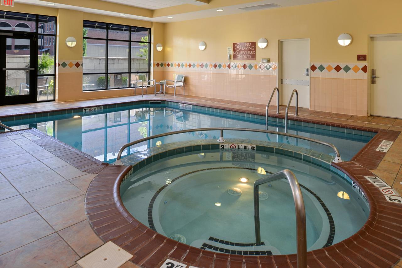 Hilton Garden Inn Terre Haute - thumb 28