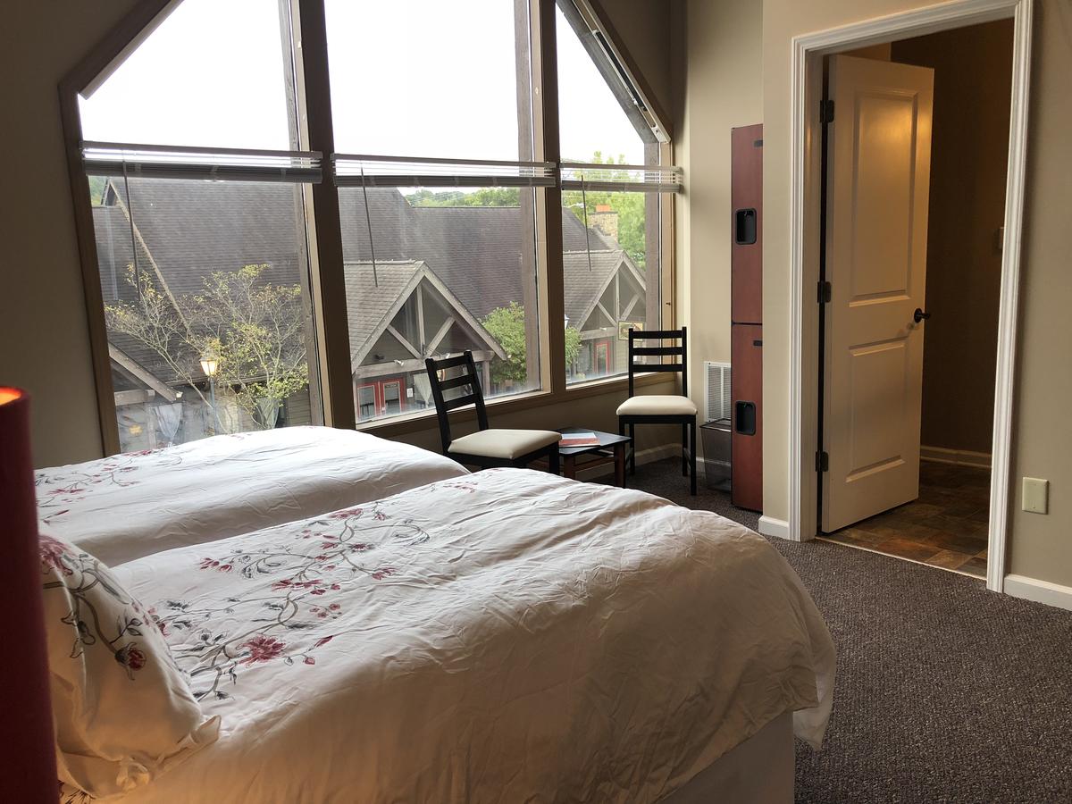 The Loft At Camelot - thumb 1