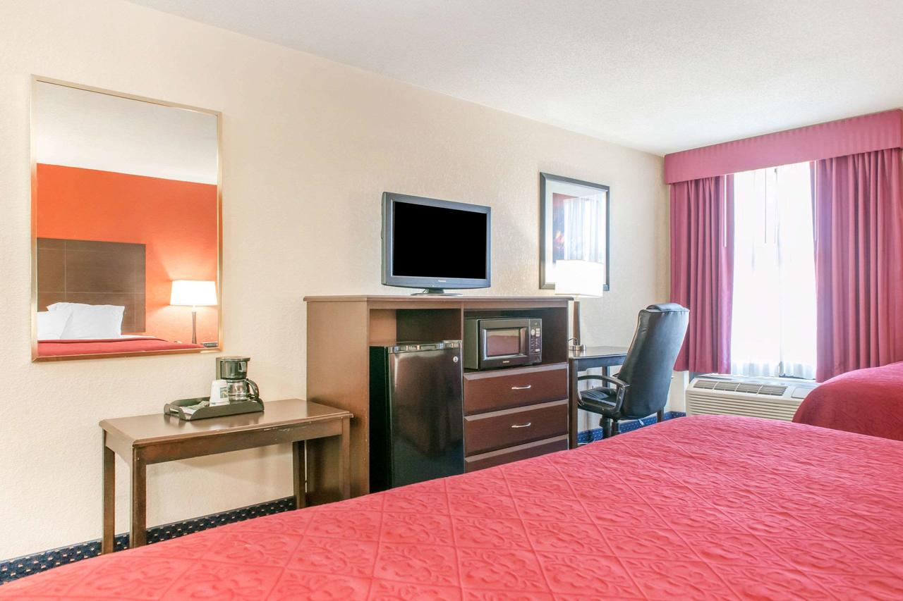 Quality Inn Seymour I-65 - thumb 22