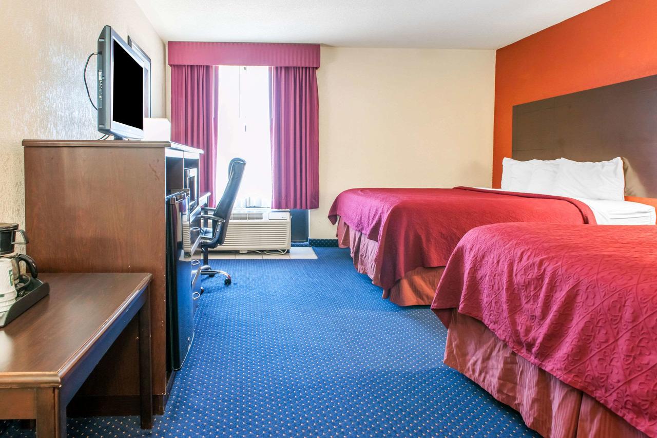 Quality Inn Seymour I-65 - thumb 29