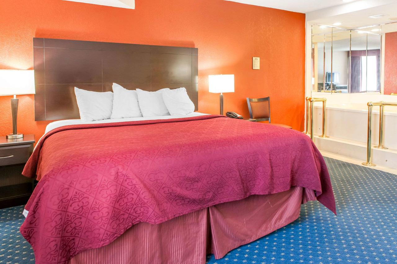 Quality Inn Seymour I-65 - thumb 21
