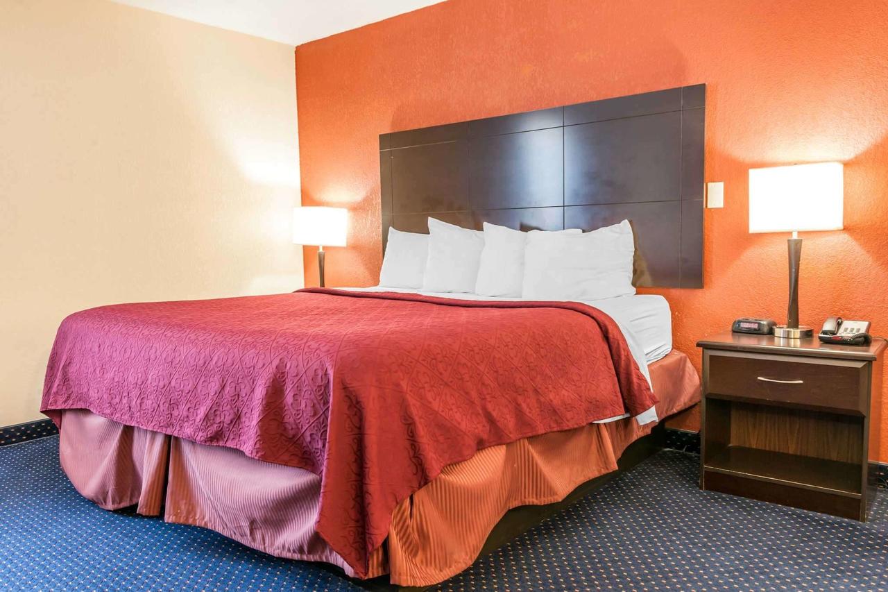 Quality Inn Seymour I-65 - thumb 34