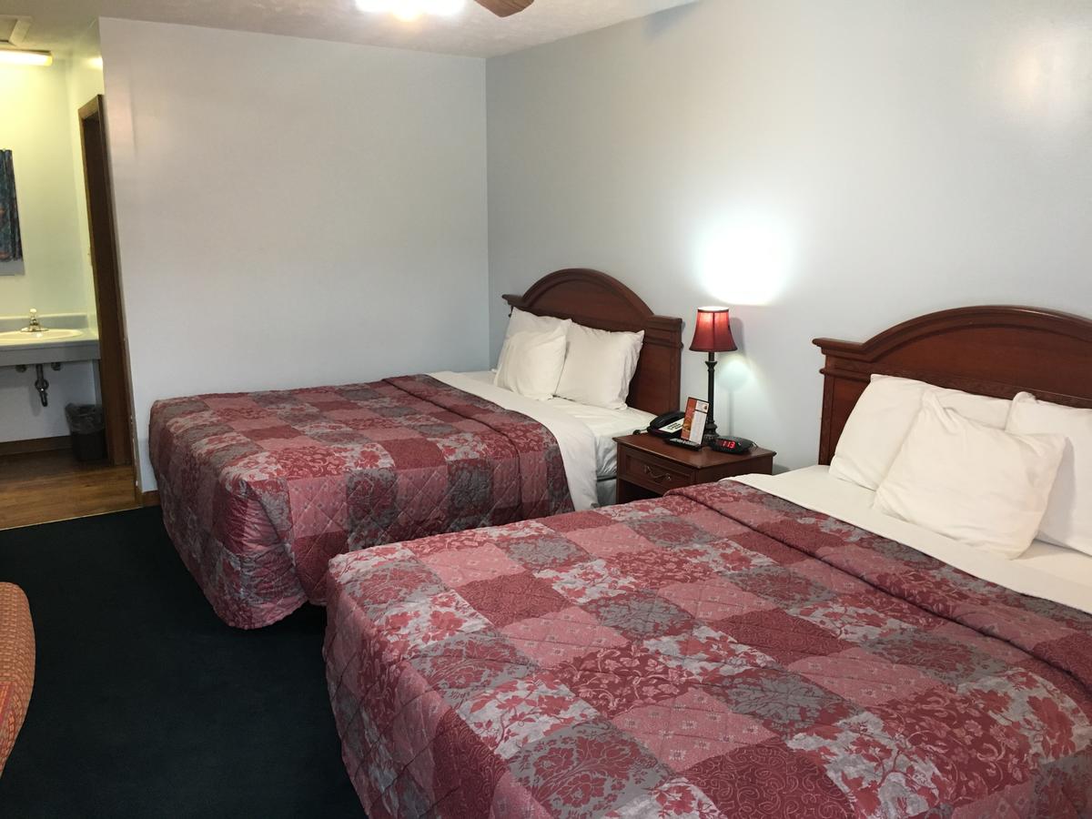 Huggy Bear Motel - Warren - thumb 7