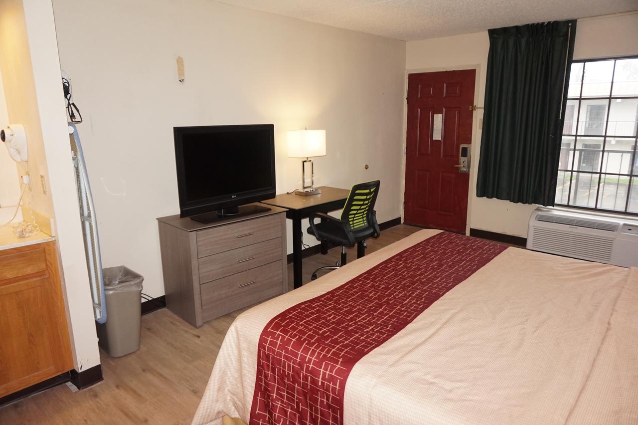 One Life Studio And Suites - thumb 7
