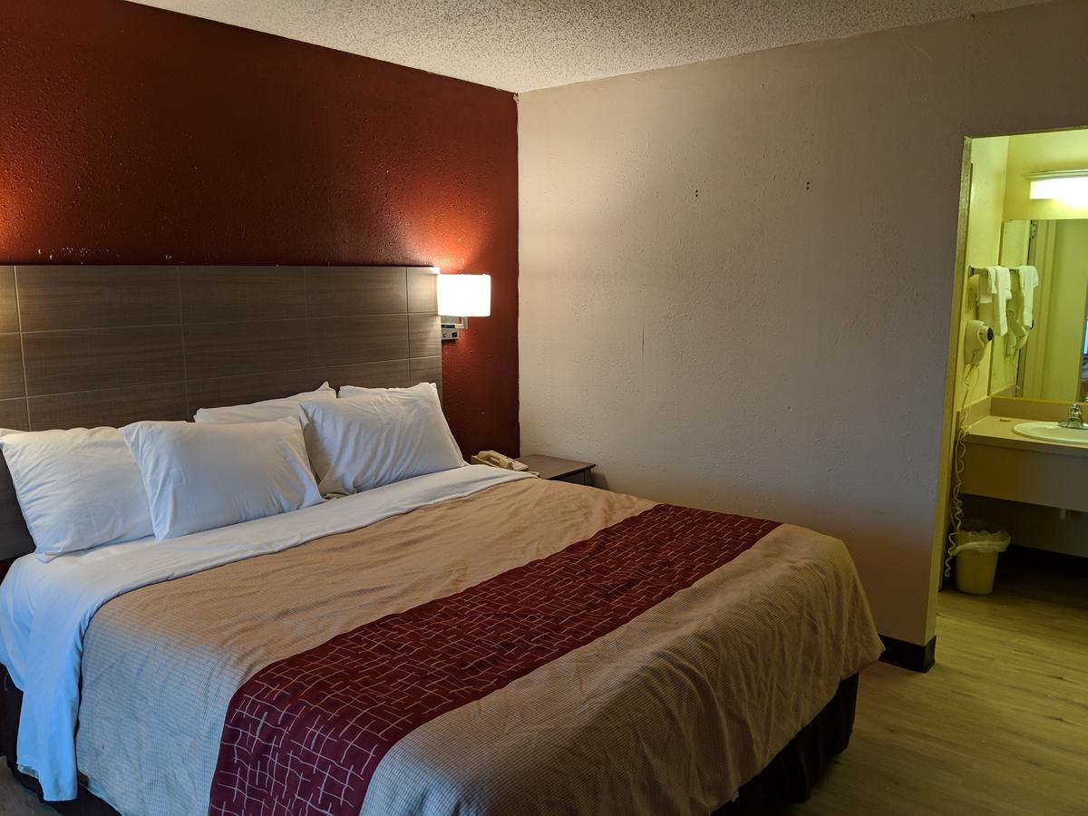 One Life Studio And Suites - thumb 6