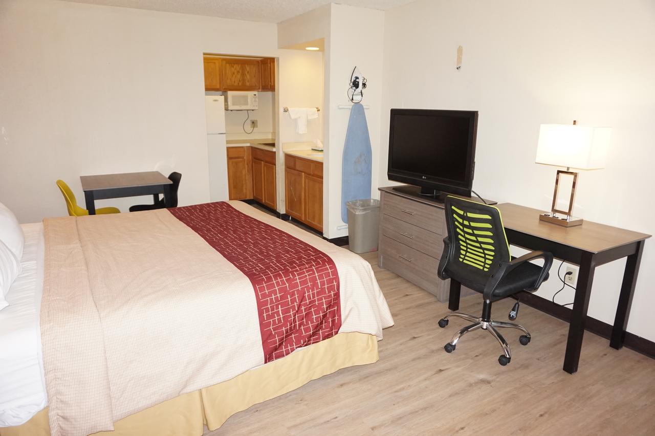 One Life Studio And Suites - thumb 2