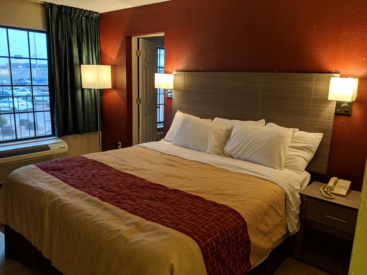 One Life Studio And Suites - thumb 5