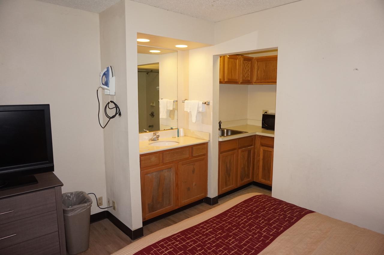 One Life Studio And Suites - thumb 28