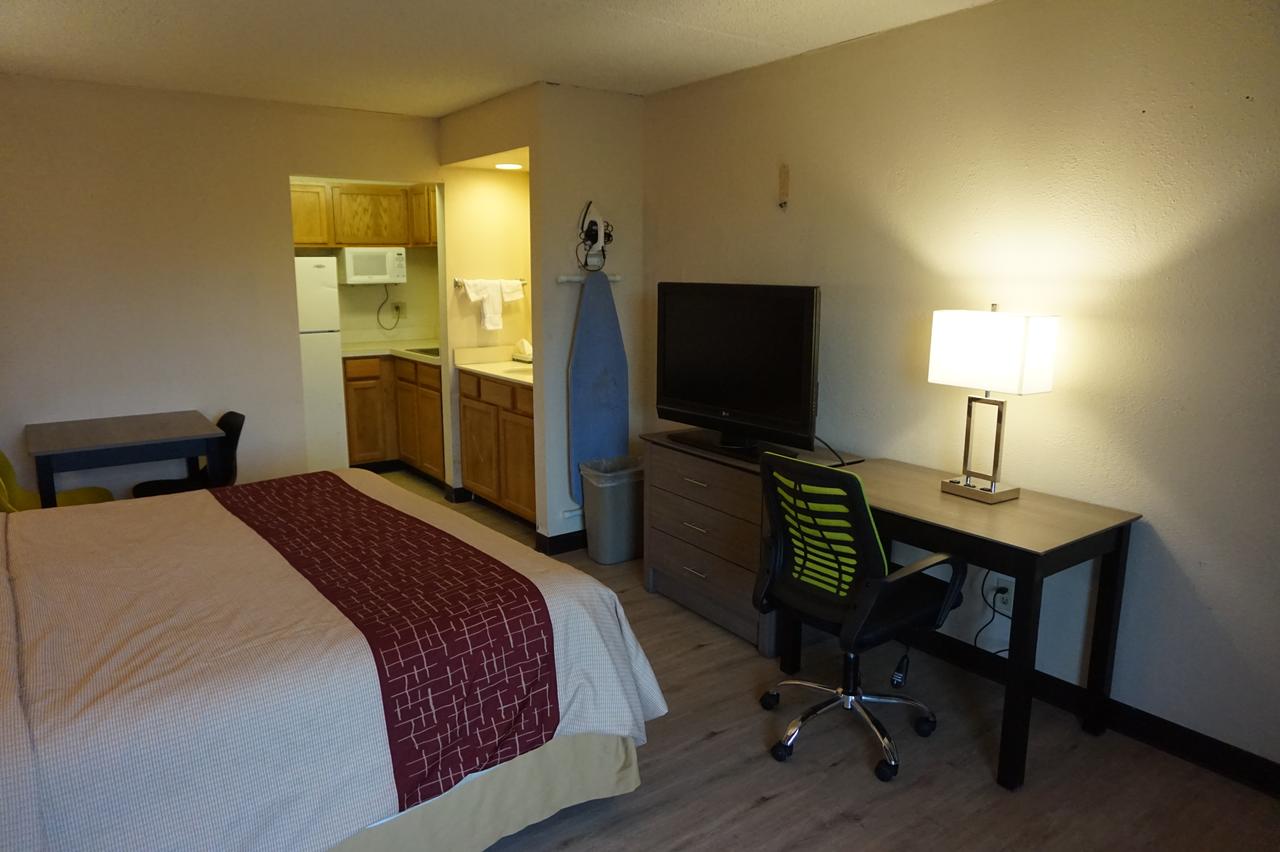 One Life Studio And Suites - thumb 1