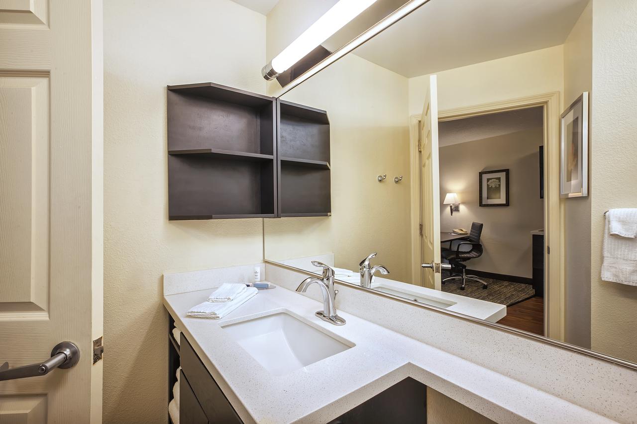 Candlewood Suites Indianapolis Northeast - thumb 4
