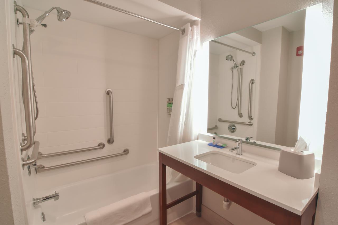 Holiday Inn Express & Suites - Indianapolis Northwest - thumb 32