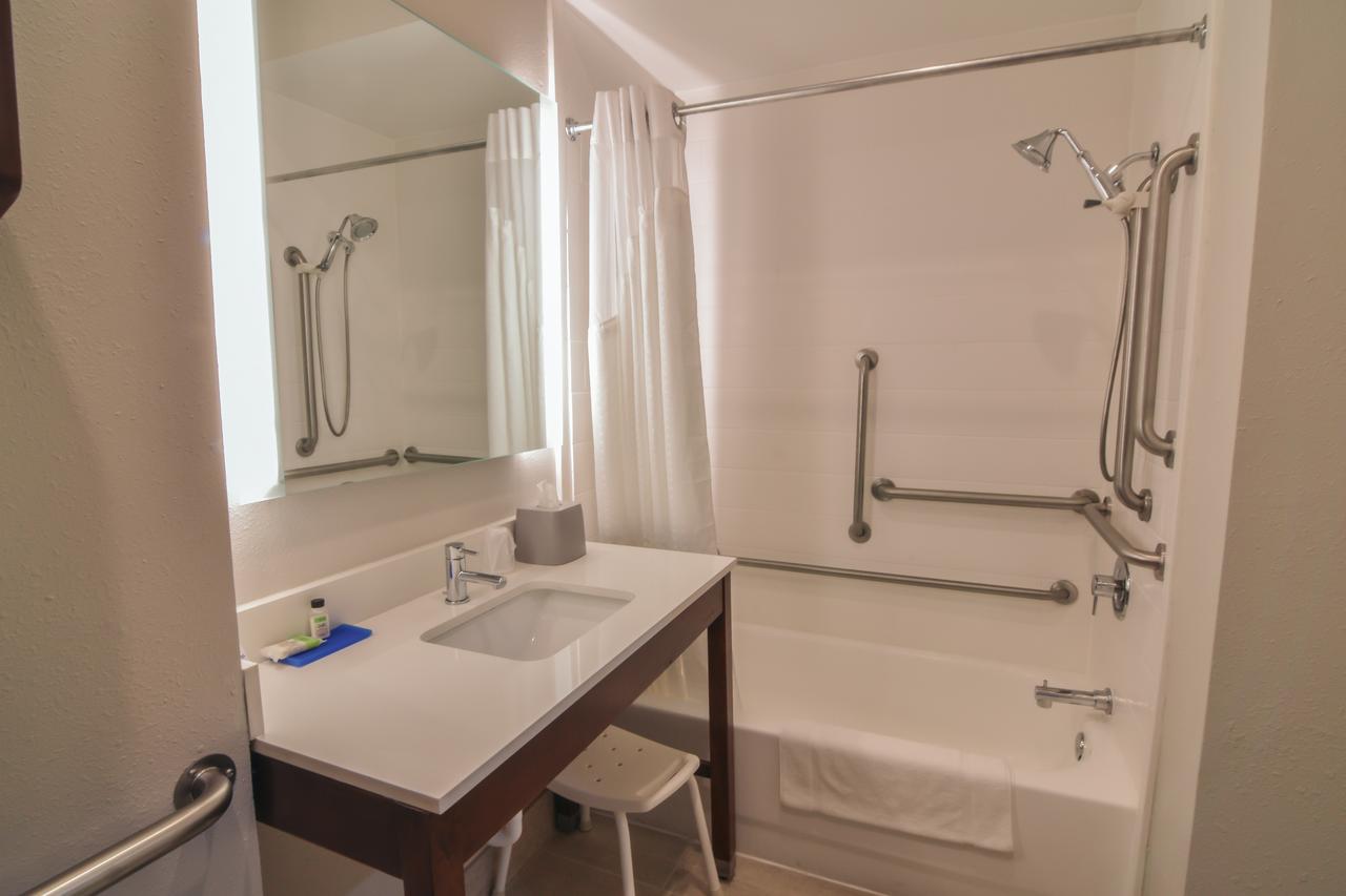 Holiday Inn Express & Suites - Indianapolis Northwest - thumb 22