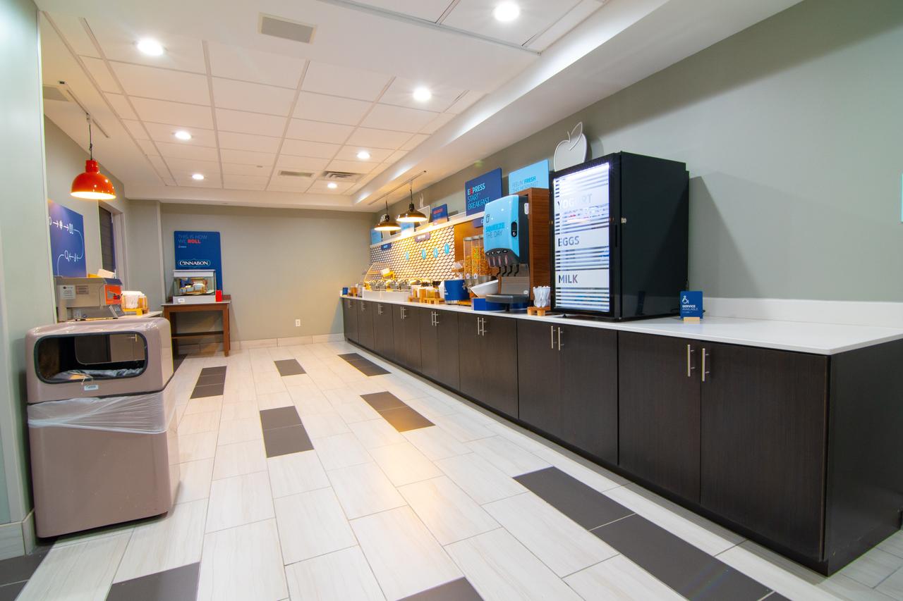 Holiday Inn Express & Suites - Indianapolis Northwest - thumb 37