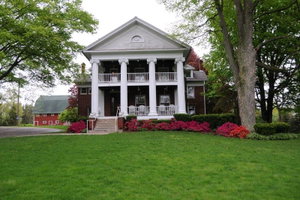 Arbor Hill Inn