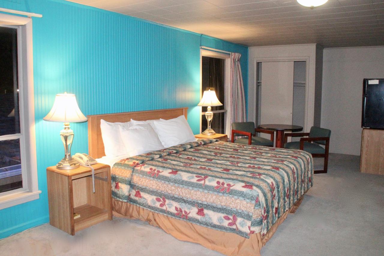 Campbell's Motel Scottsburg - thumb 13