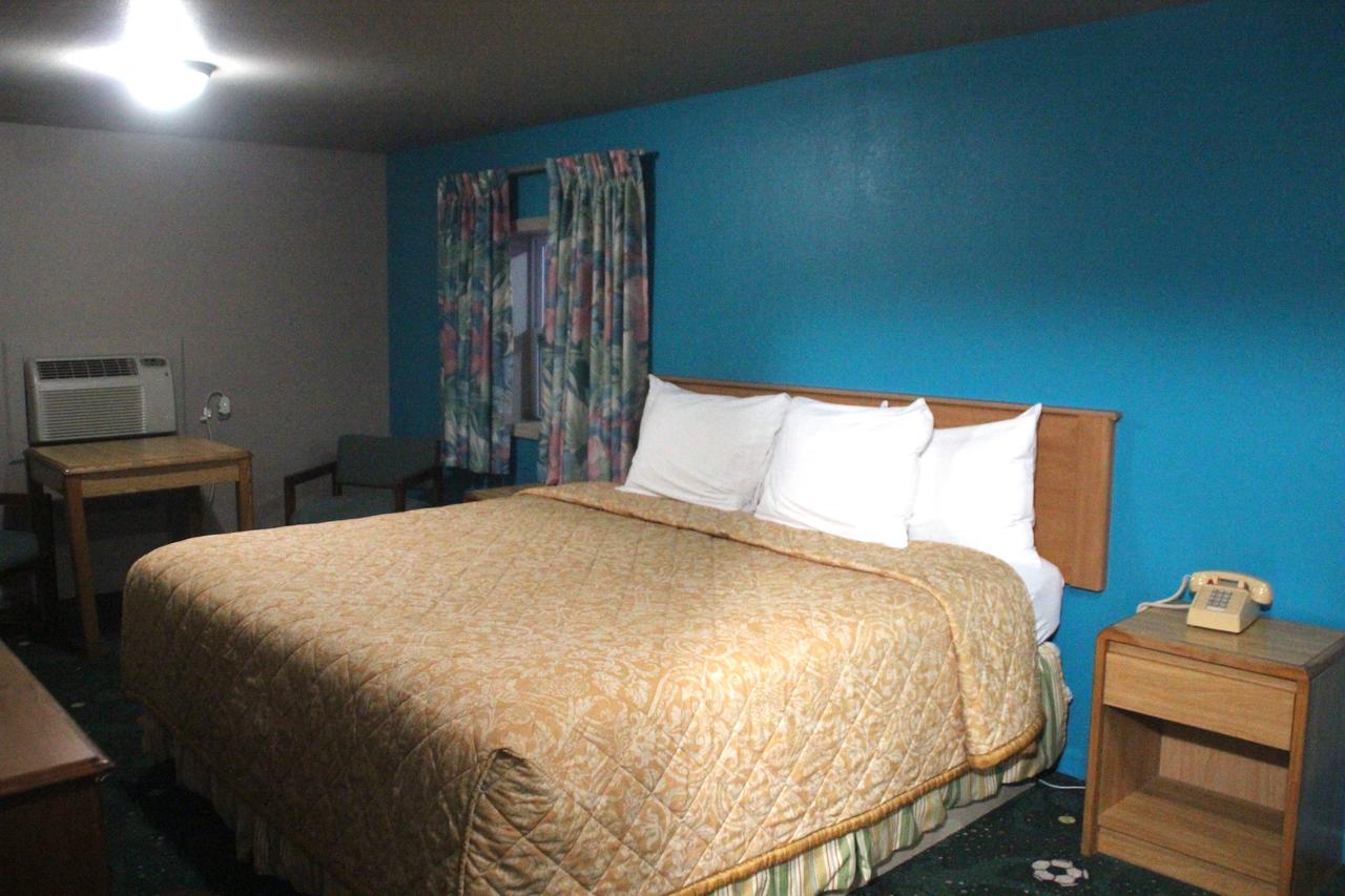 Campbell's Motel Scottsburg - thumb 18