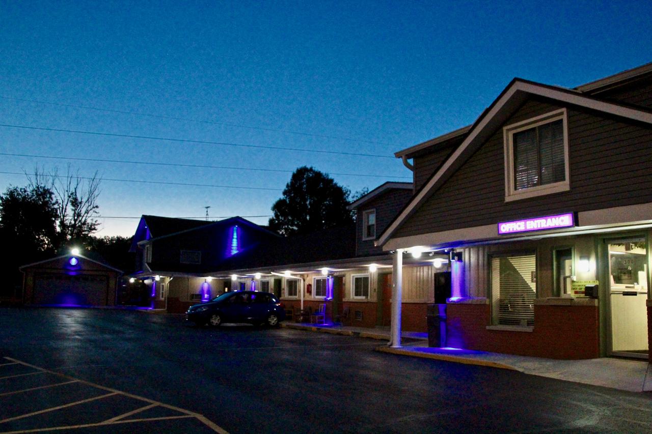 Campbell's Motel Scottsburg - thumb 29
