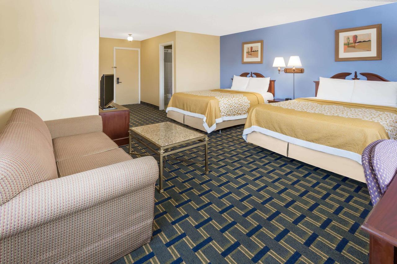 Days Inn By Wyndham Plymouth - thumb 20