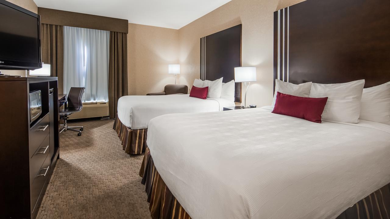 Best Western Plus Howe Inn - thumb 12