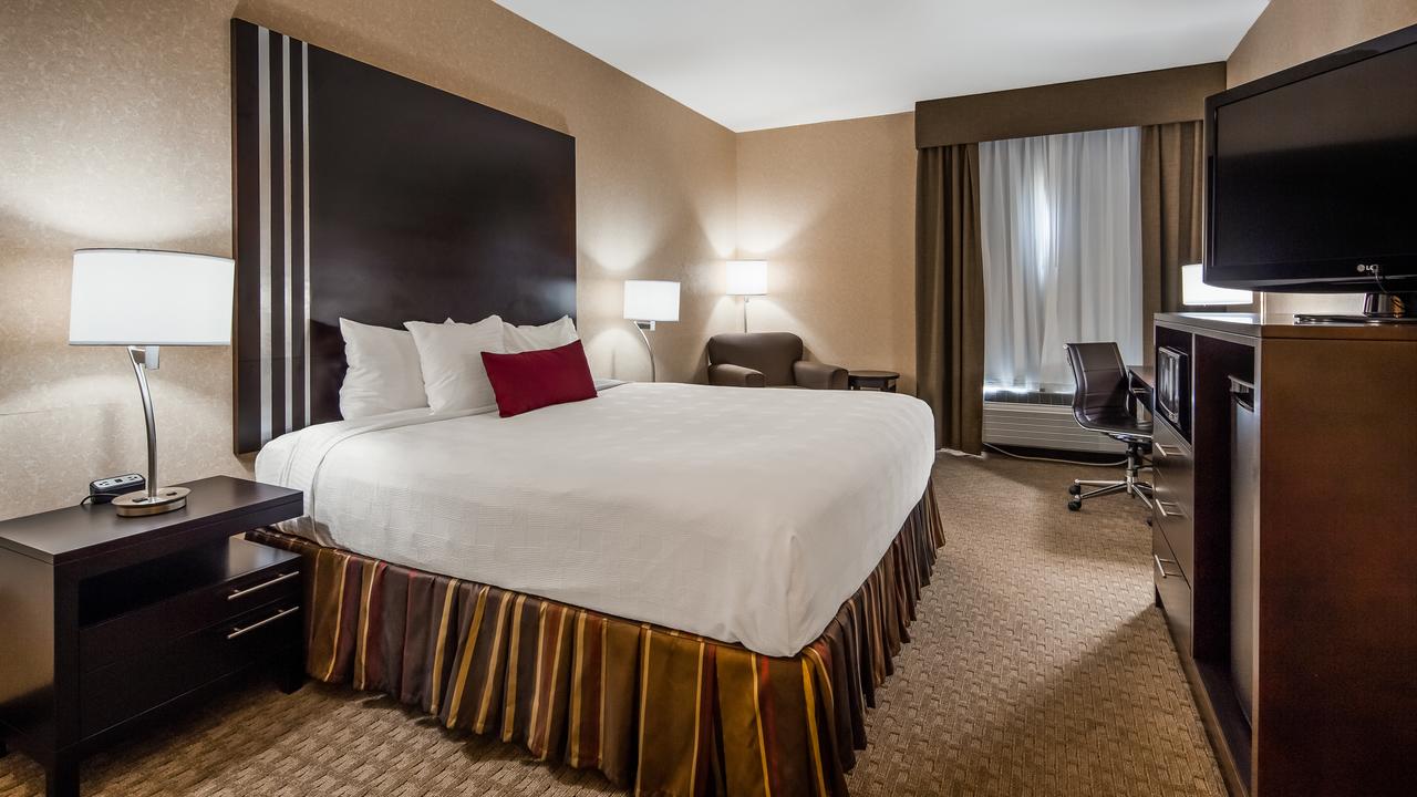 Best Western Plus Howe Inn - thumb 1