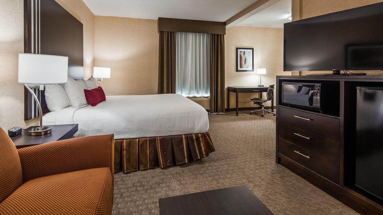Best Western Plus Howe Inn - thumb 3
