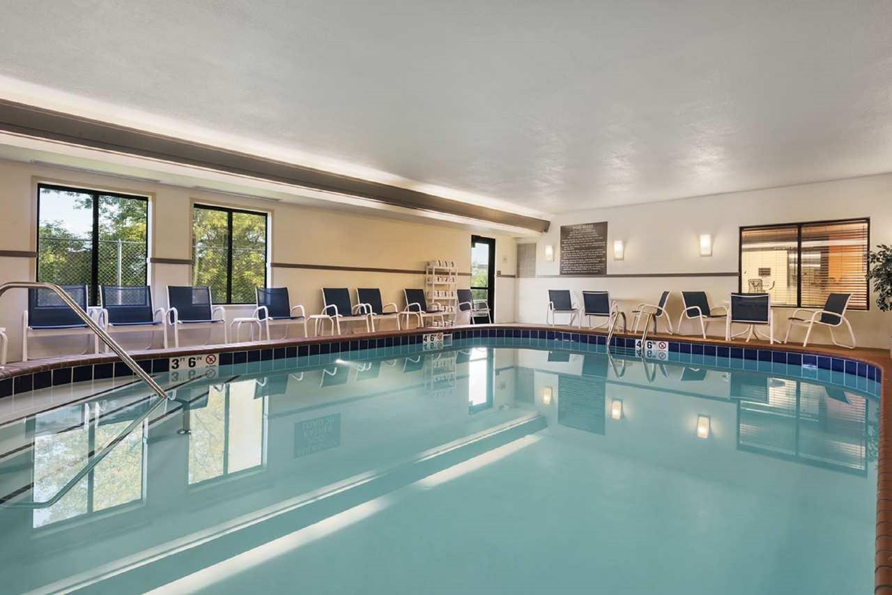Hampton Inn Merrillville - thumb 29