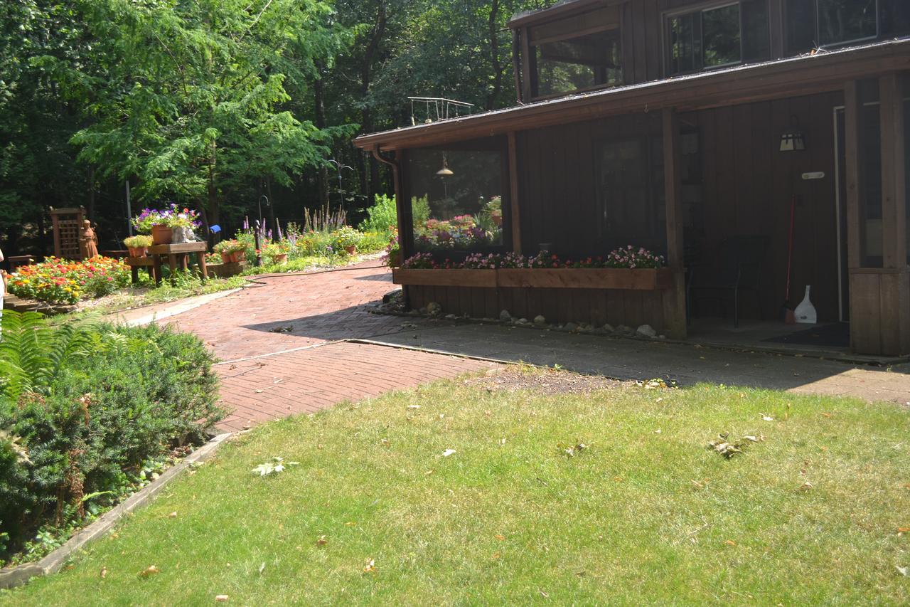 Private Apartment In Beautiful Natural Setting - thumb 4