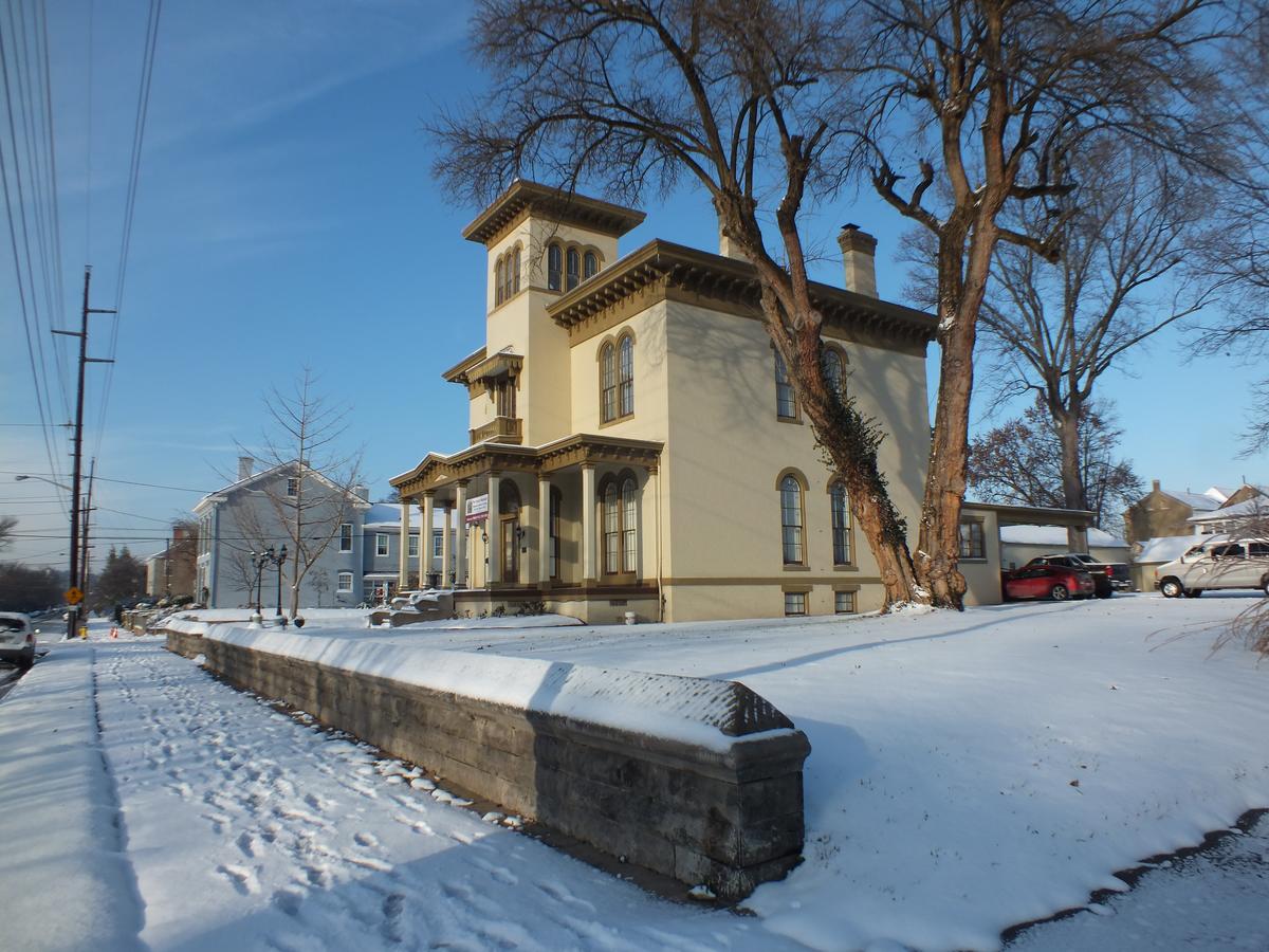 The Pepin Mansion Bed & Breakfast - thumb 9