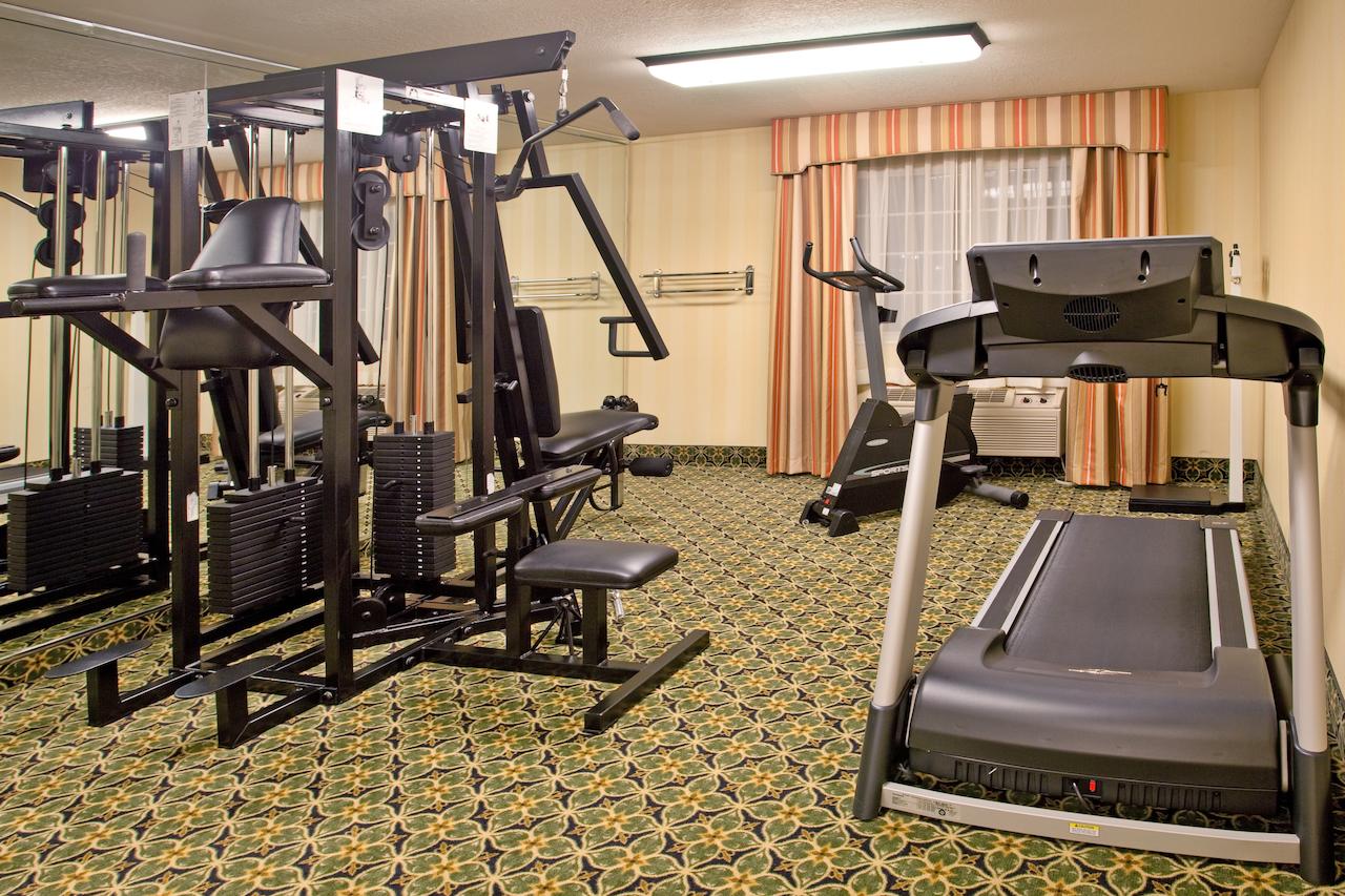 Holiday Inn Express Hotel & Suites Wabash - thumb 17