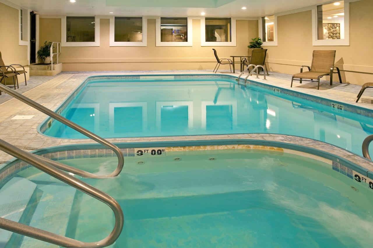 Holiday Inn Express Hotel & Suites Wabash - thumb 2