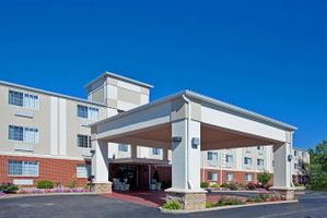Holiday Inn Express Hotel & Suites Wabash