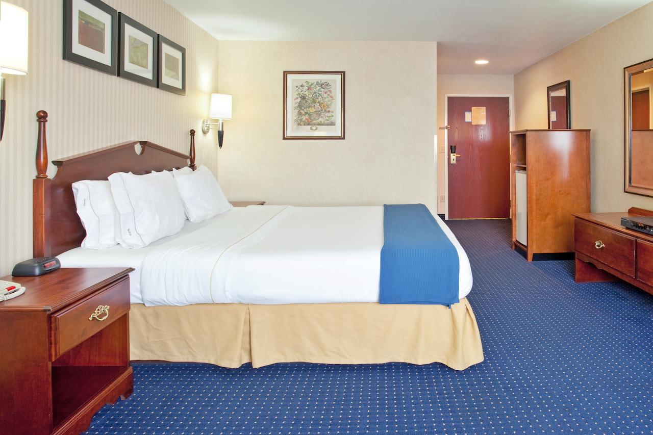 Holiday Inn Express Hotel & Suites Wabash - thumb 13