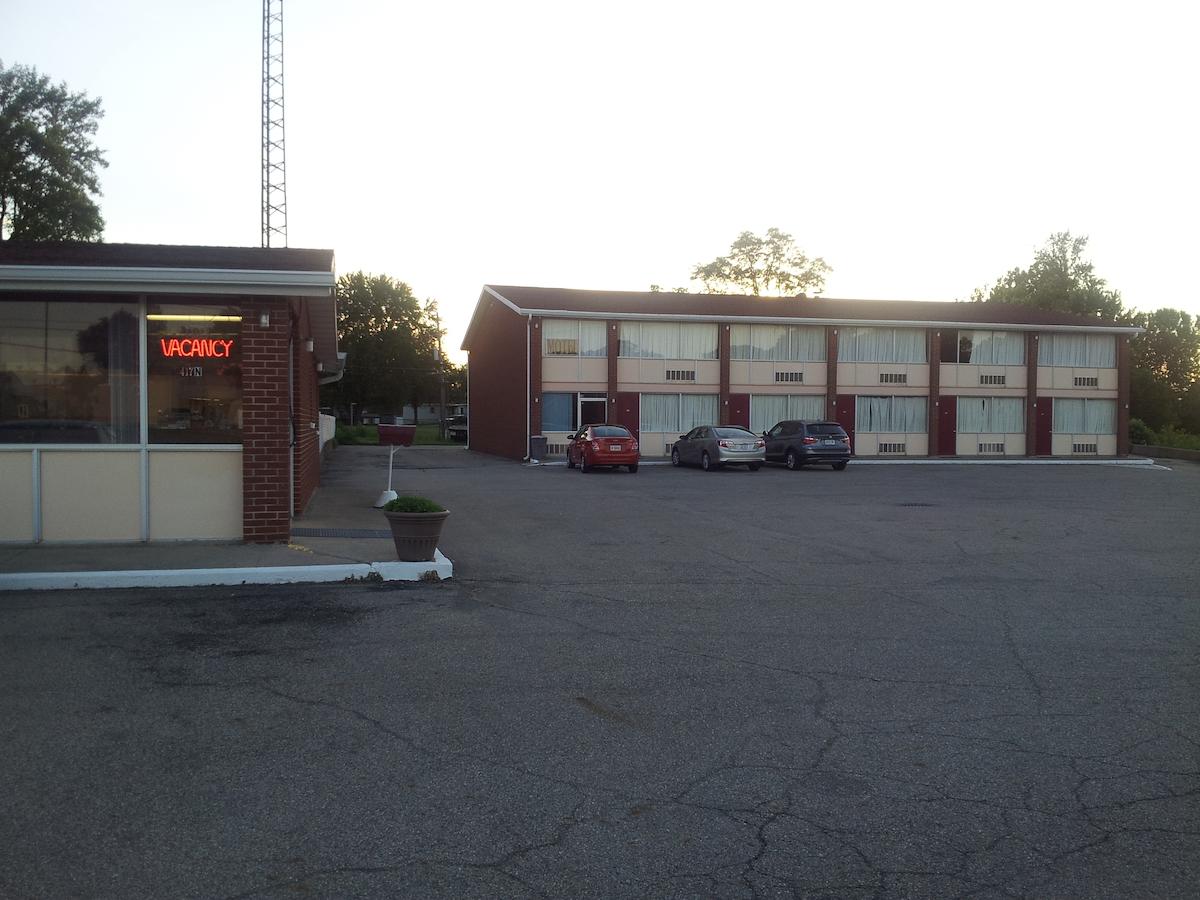 Indian Head Motel - thumb 8