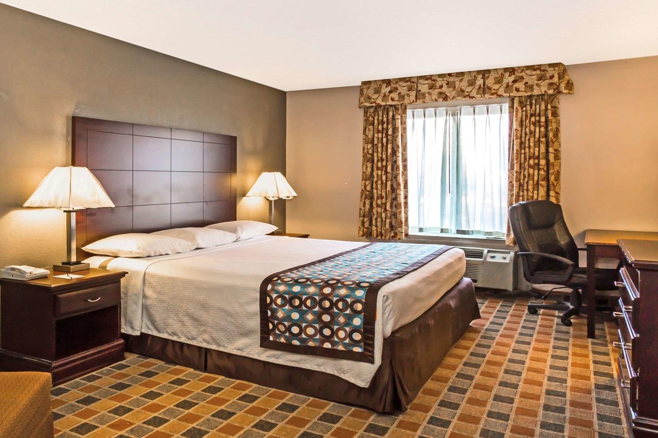 Super 8 By Wyndham Frankfort IN - thumb 13