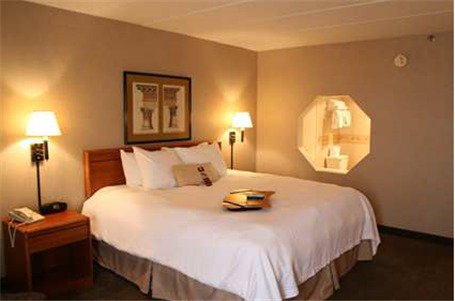 Hampton Inn Columbus/Taylorsville - thumb 8