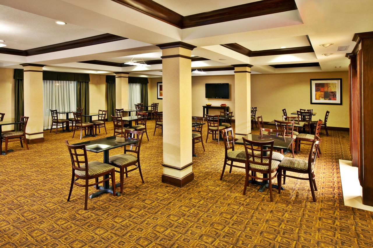 Holiday Inn Express Hotel & Suites Crawfordsville - thumb 10