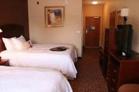 Hampton Inn Goshen - thumb 2