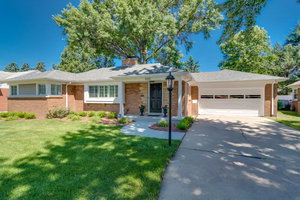 2 Minute Walk To ND Campus And Eddy St. Commons!