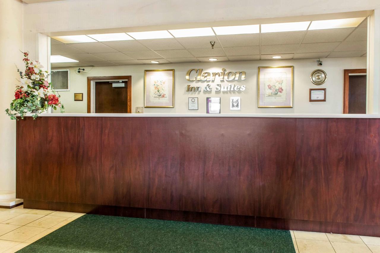Clarion Inn & Suites Northwest - thumb 8
