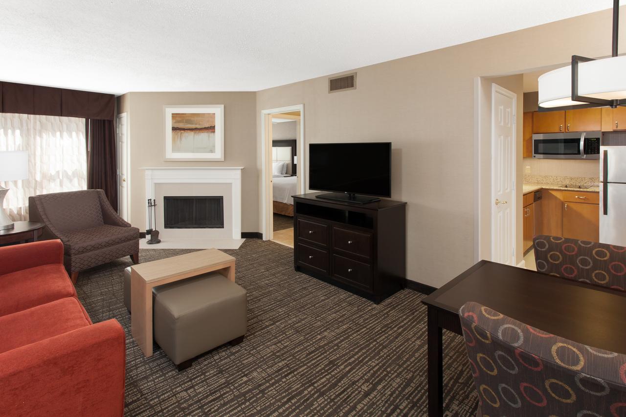 Homewood Suites By Hilton Indianapolis At The Crossing - thumb 3