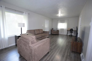 Freshly Renovated Home 2.4 Miles From Notre Dame Stadium
