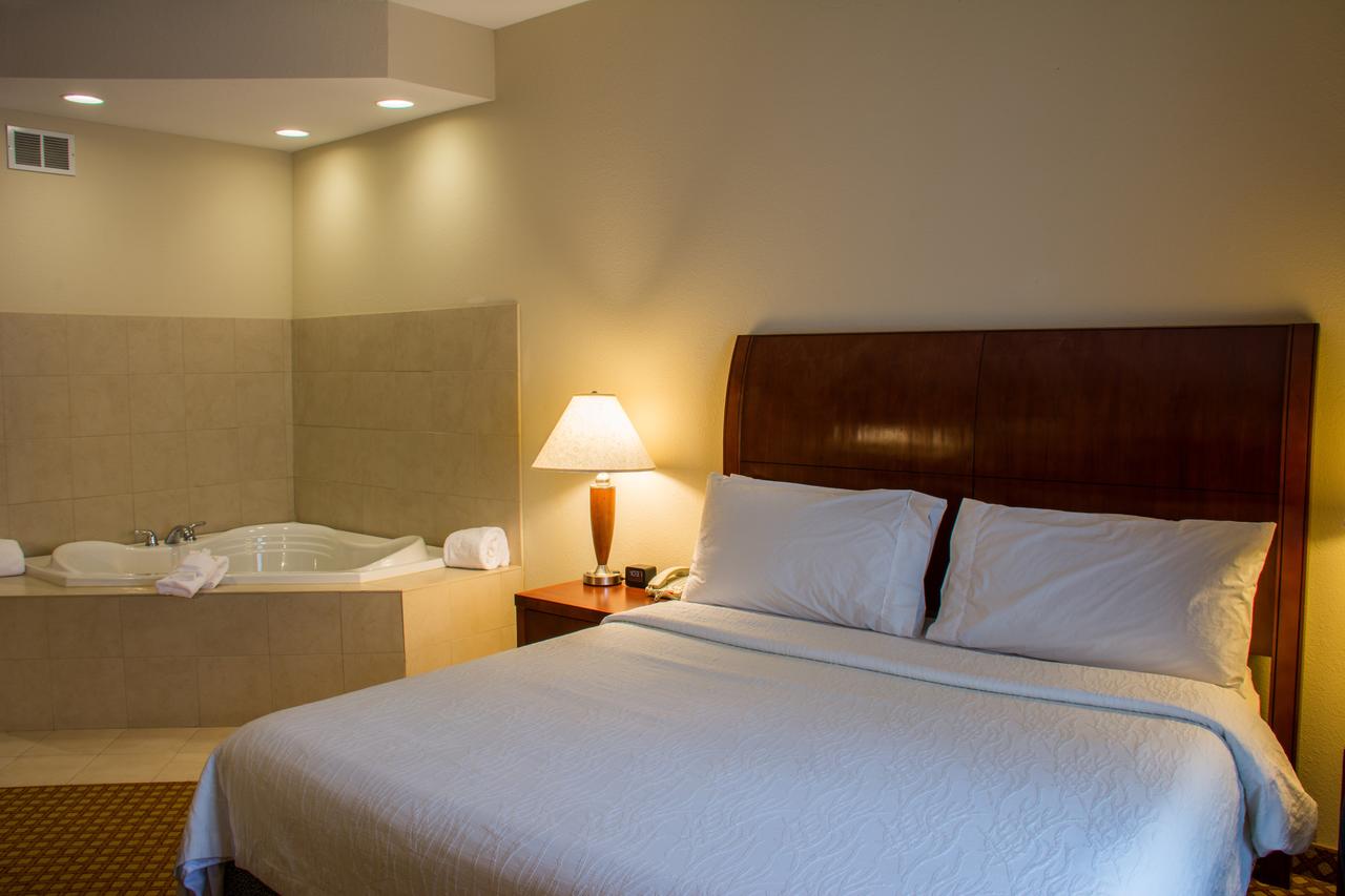 Hilton Garden Inn Elkhart - thumb 10